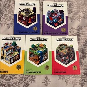 Lot 5 MOJANG MINECRAFT Official Gamers Guide Book Set